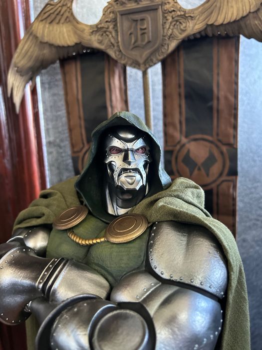 Sideshow Doom Statue 1/464751968539905121