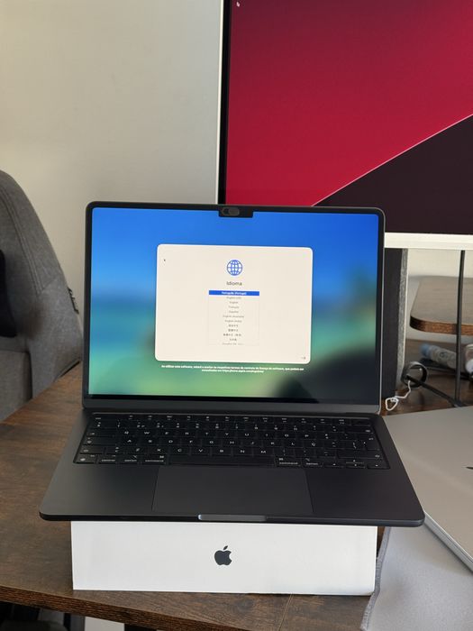 Macbook Air M3 256/8 - 13”