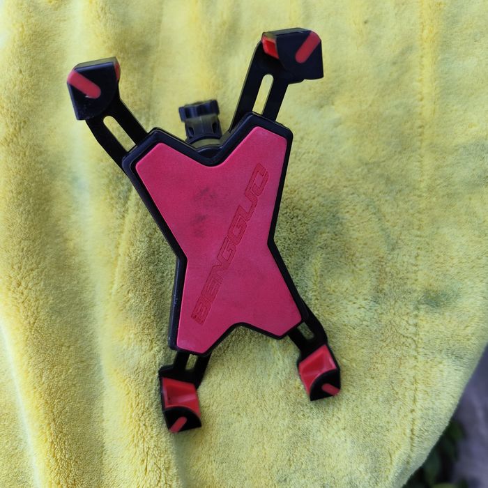 Uchwyt na telefon do roweru BENGGUO