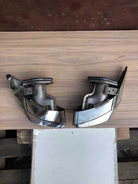 Насадка глушника Lexus NX200t 15 на бампері 17408-36030 
17408-36010