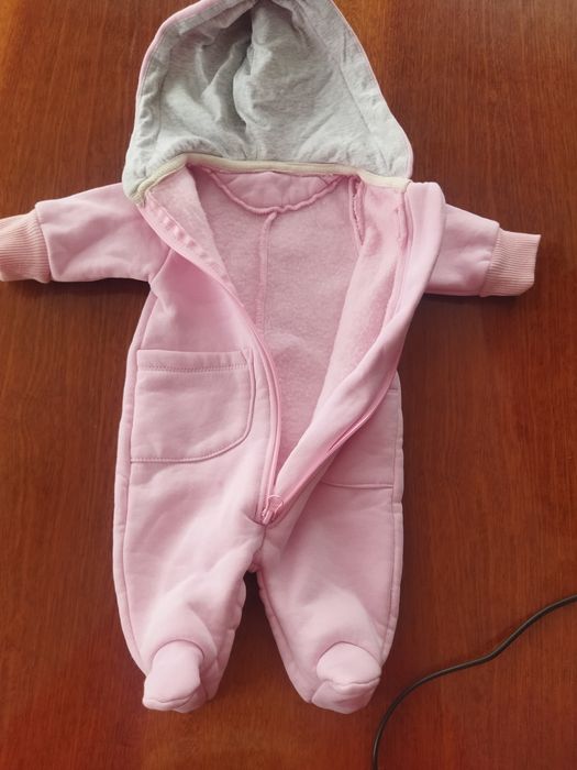Дитячі комбінезони на 0-3 місяці