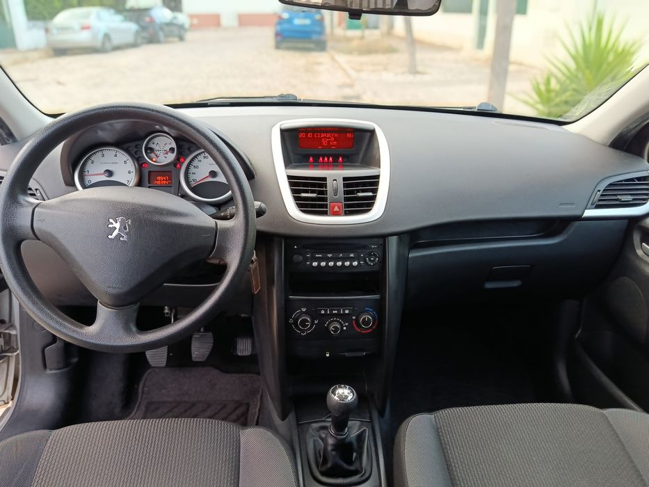 Peugeot 207 Sw 1.4  2010