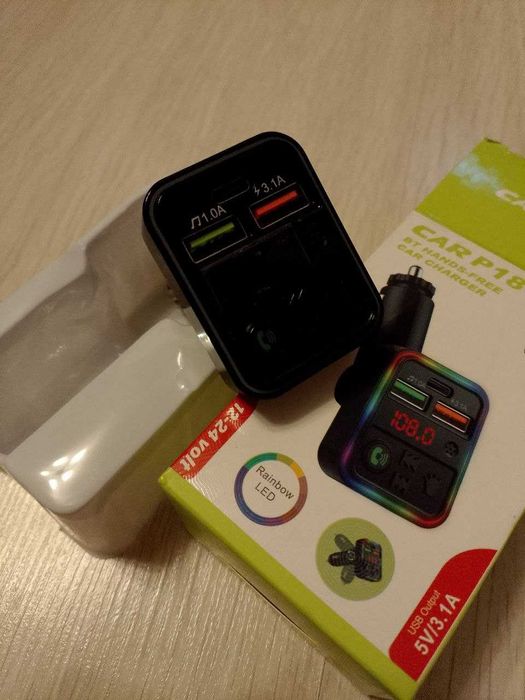 Автомобільний FM-трансмітер ресивер WUW C162 2xUSB 1xType-C Black