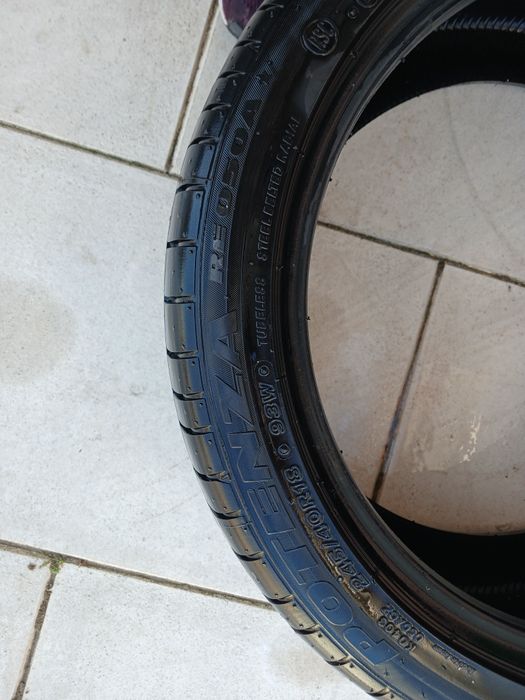 Pneus 245/40 R18 pouco usados