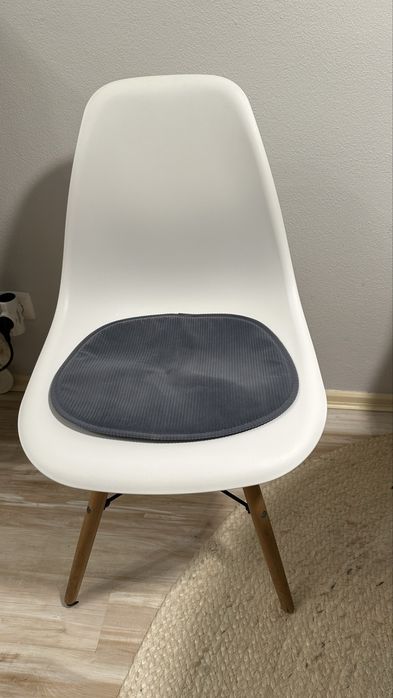 4 Cadeiras para sala ou cozinha