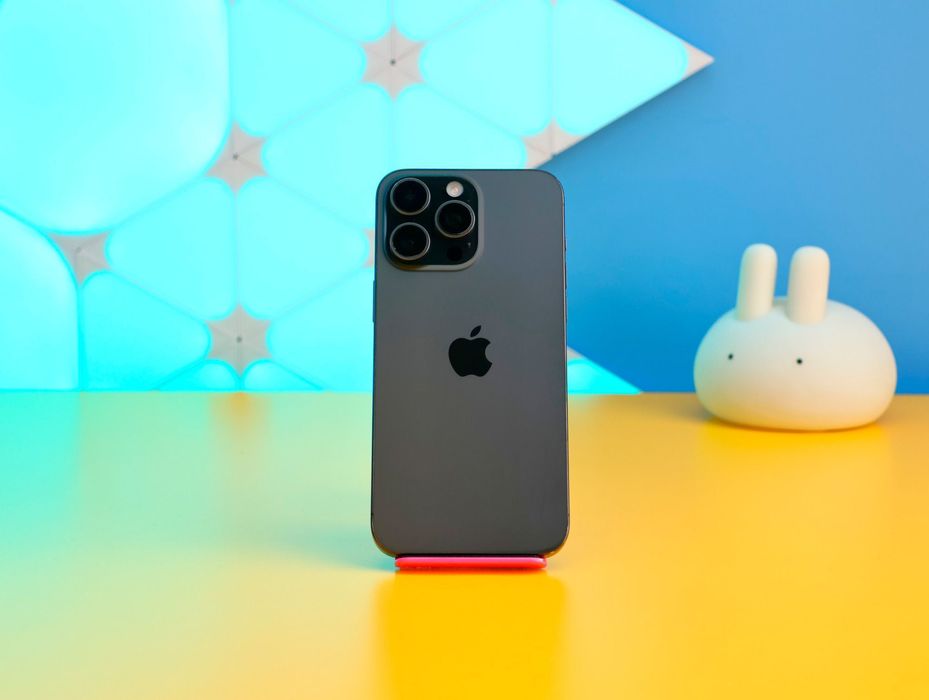 Смартфон Apple iPhone 15 Pro Max 512GB Black (167069) Б/У З ГАРАНТІЄЮ