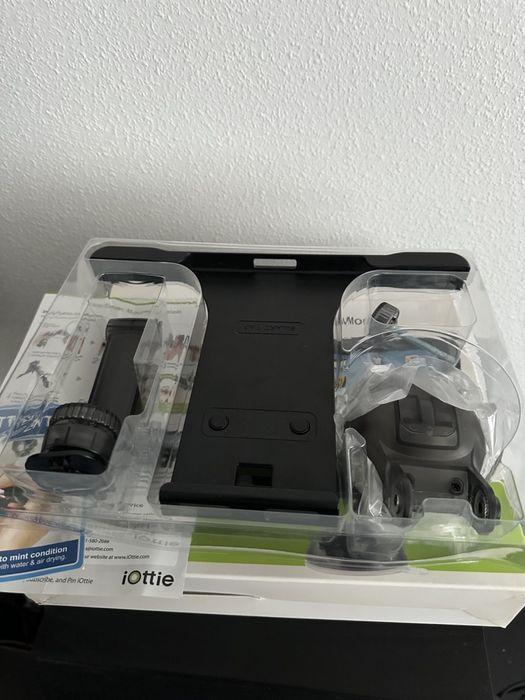 автодержатель для iPad.