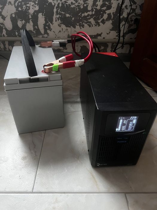 ДБЖ RITAR RTSW-1500 LCD(1000Вт),12В  з чистою синусоїдою + гелевий АКБ