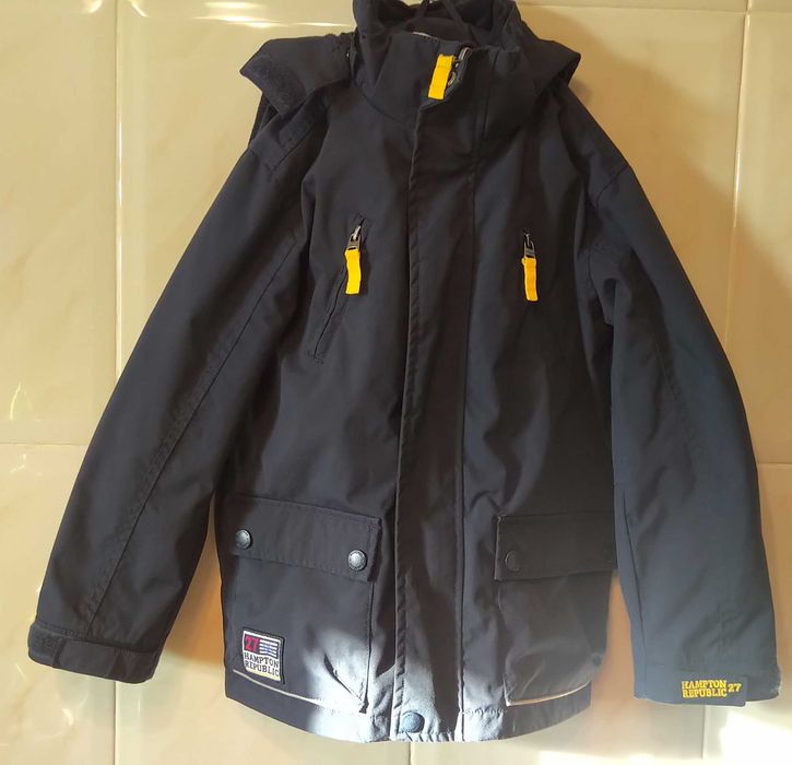 Классная детская куртка Hampton Republic на 128 см