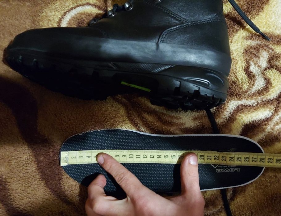 черевики тактичні мисливські фврми lowa оригінал 

Розмір по бірці:
U