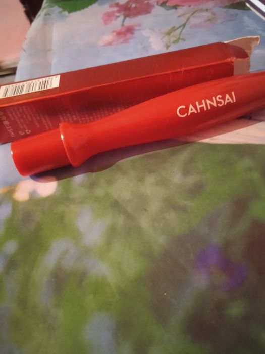 Продаж косметики