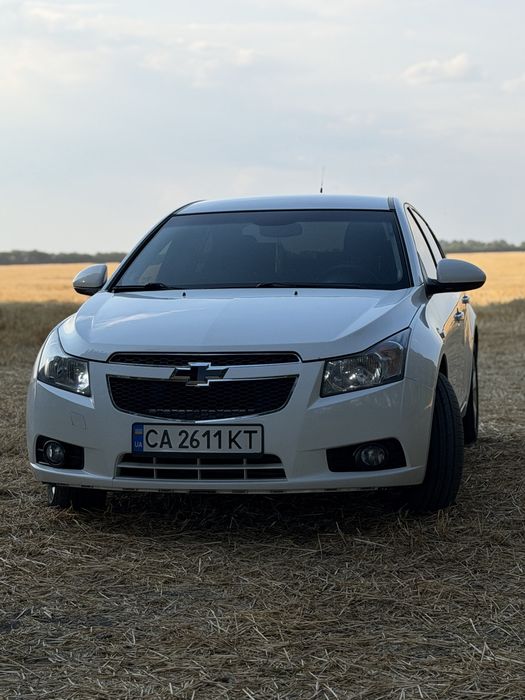 Продам авто Chevrolet Cruze