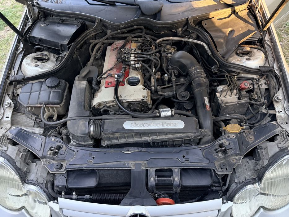 Mercedes-Benz C200