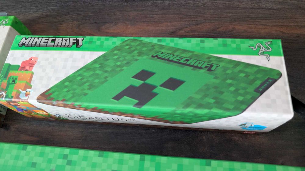 Razer Minecraft Gaming Bundle Набір Клавіатура Миша Навушники Килимок Ексклюзив Новий