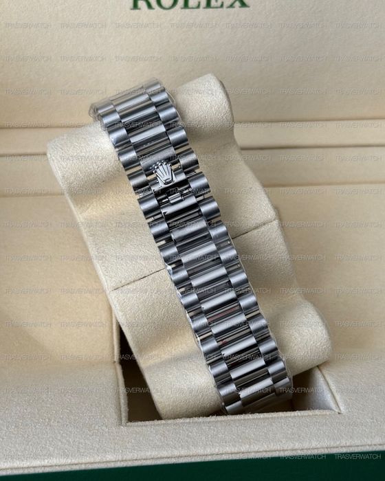 Годинник ROLEX Day-Date 40mm 228239