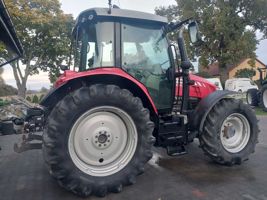 Traktor MF Massey Ferguson 5713 SL 4176 mth