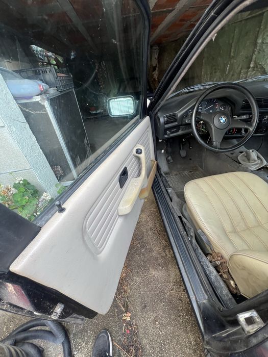BMW E30 Coupé 320i