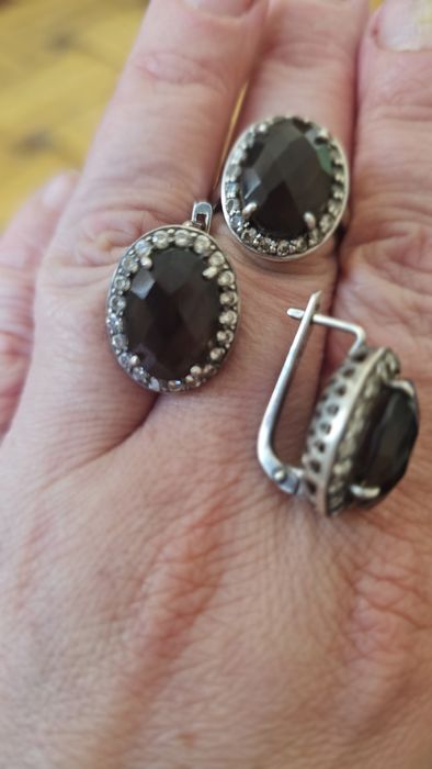 Шикарные наборы  новые стариные...