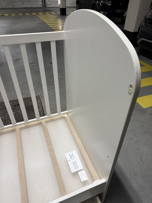 Berço com colchão ikea gonatt