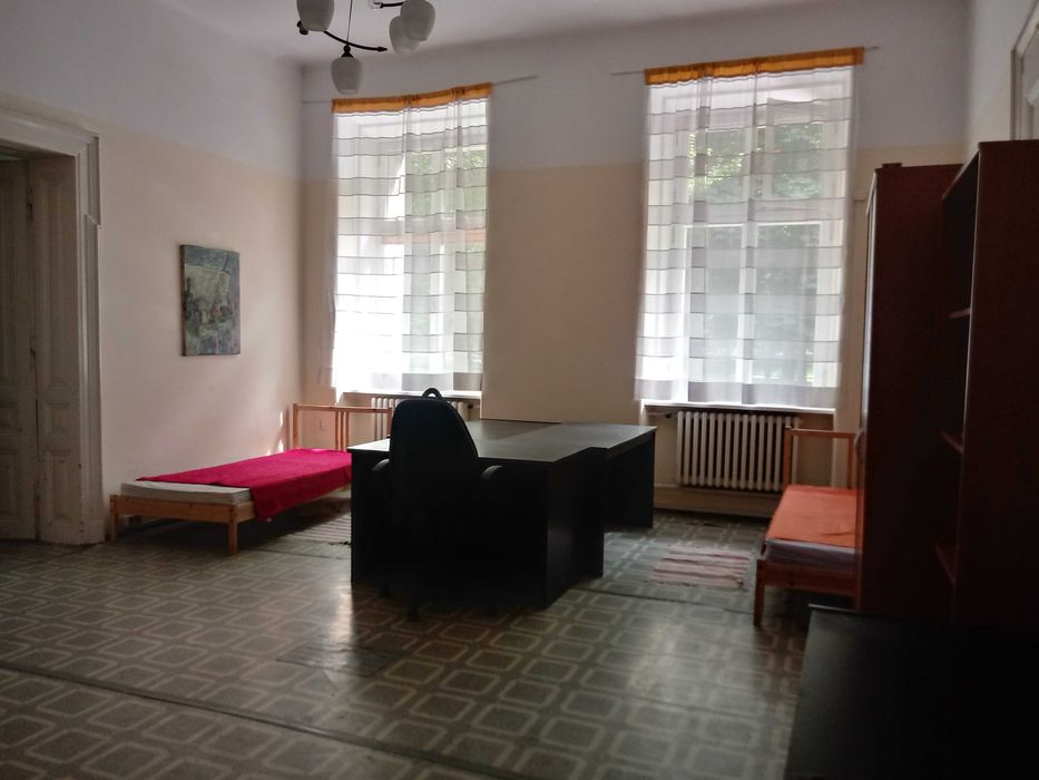 Do wynajęcia miejsce w dwuosobowym pokoju dla studentki I-IV roku w centrum Krakowa