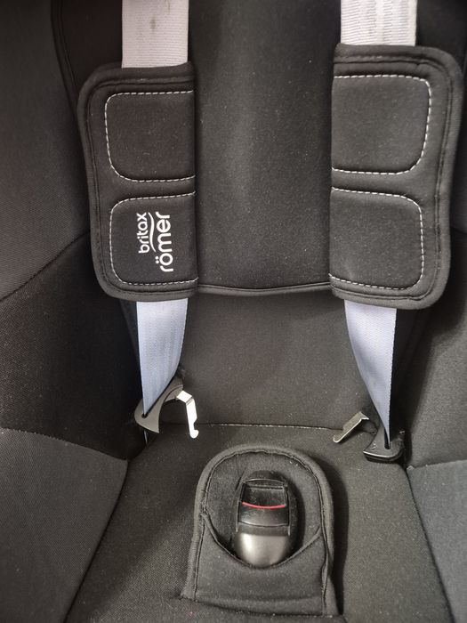Продам дітяче автокрісло BRITAX-ROMER  kings.