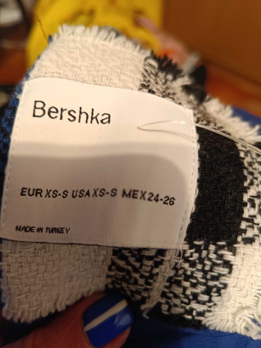 Casaco/ camisa de senhora da Bershka tamanho M