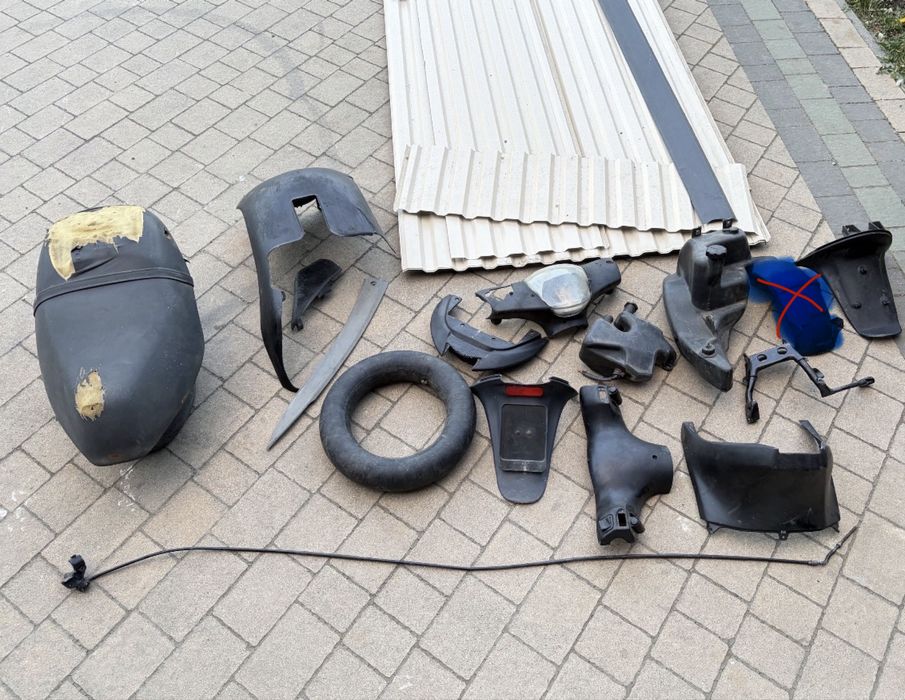 Продам запчастини Piaggio zip