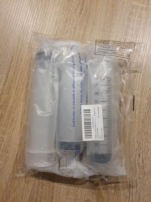 3 x strzykawka 100 ml do cewnikowania + 2 x wężyk 100 cm