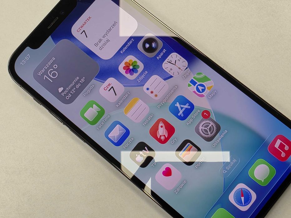iPhone 12 PRO 256GB/ 82%/ Graphite/ Grade A/ + ładowarka/ GW 12 MSC