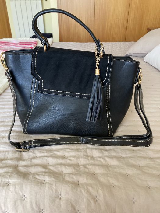 Mala de senhora de cor preto