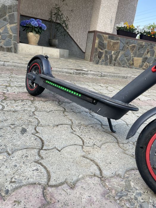 Електросамокат Xiaomi m365