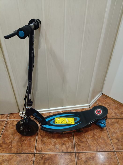 Hulajnoga elektryczna