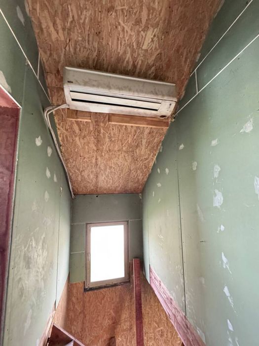 Будинок з незавершеним ремонм, для реалізації вашого проекту