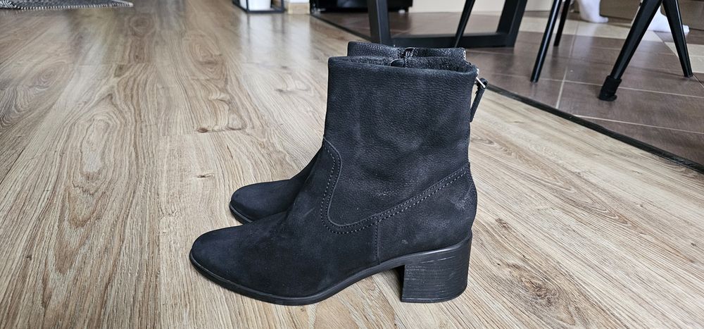 Ryłko czarne damskie botki na obcasie rozmiar 39 wkładka 25cm używane