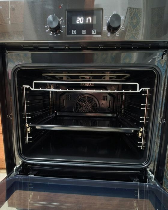FOGÃO INDUÇÃO NOVO  4 meses de uso com FORNO Elétrico