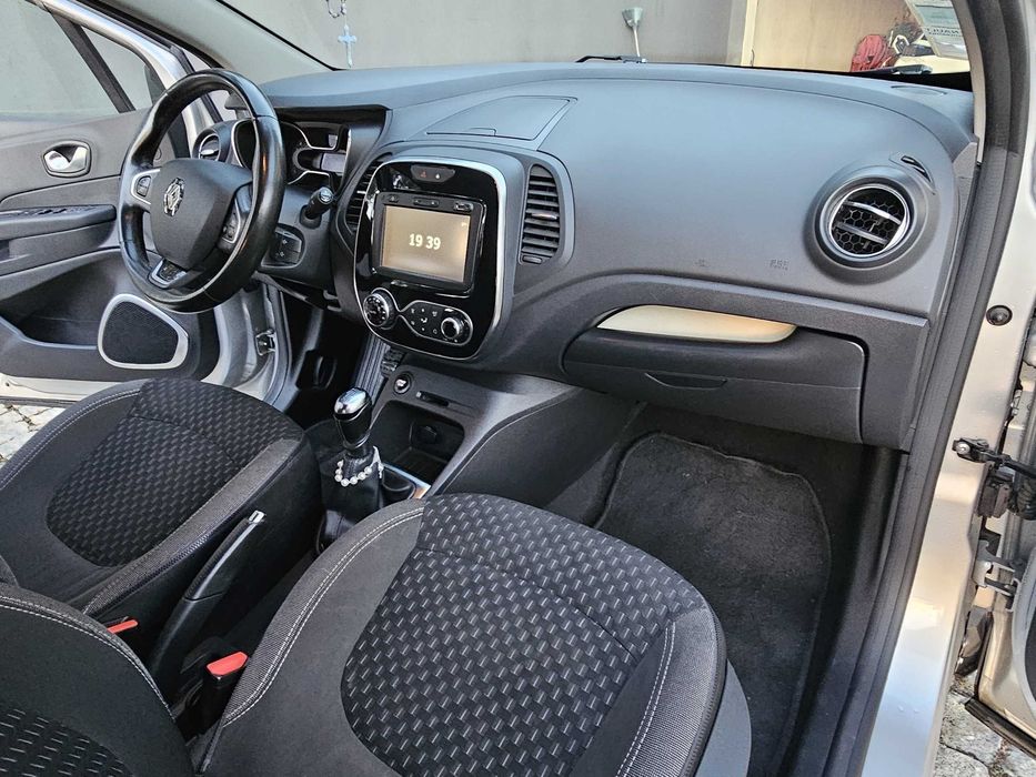 Renault Captur 1.2 TCe Exclusive