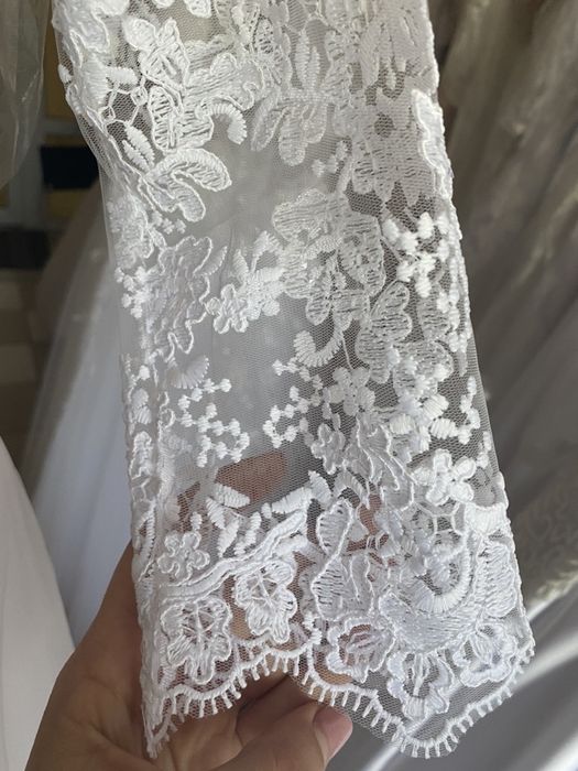 Весільна сукня Нова з салону