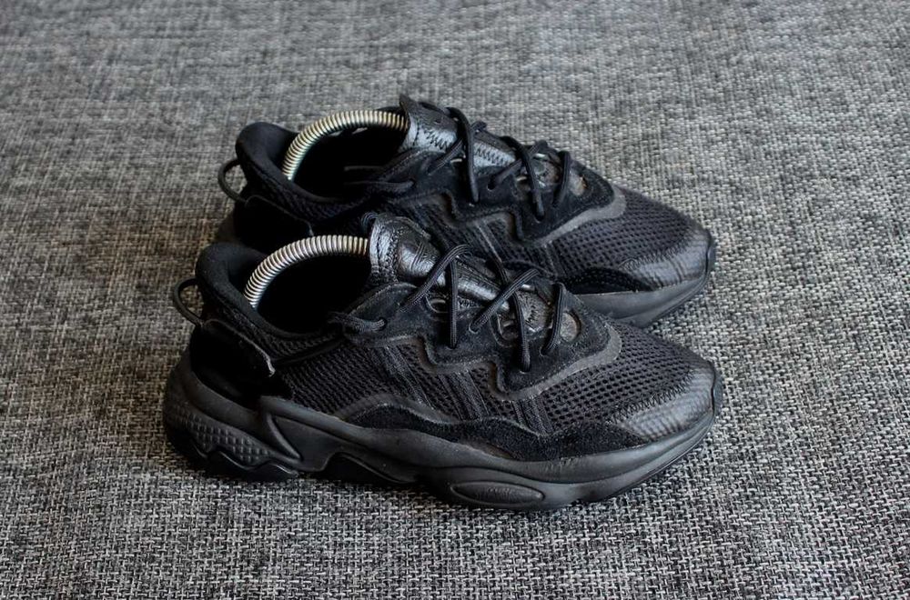 Кросівки Adidas Originals Ozweego Оригінал 36р