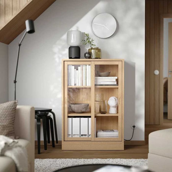 TONSTAD Witryna z przesuwanymi drzwiami, okl dęb, 82x37x120 Ikea Nowa