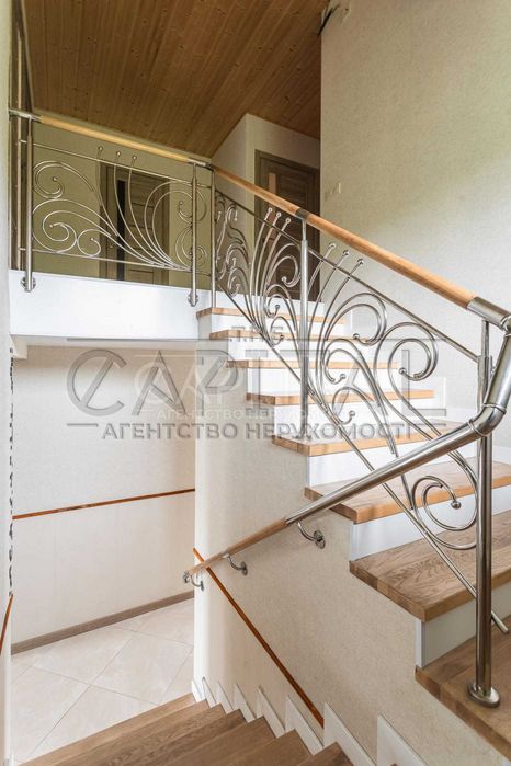 Продаж будинку в Підгірцях