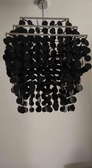 Candeeiro em bom estado