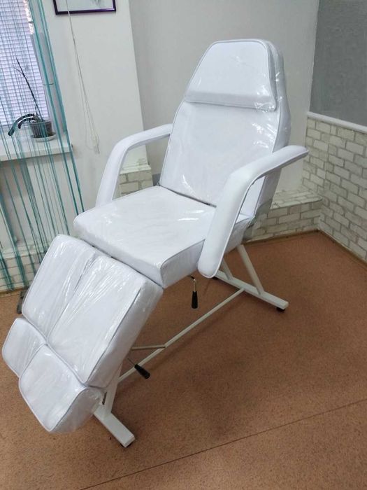 Крісло-Кушетка педикюрна CH-240   нова гарантія
