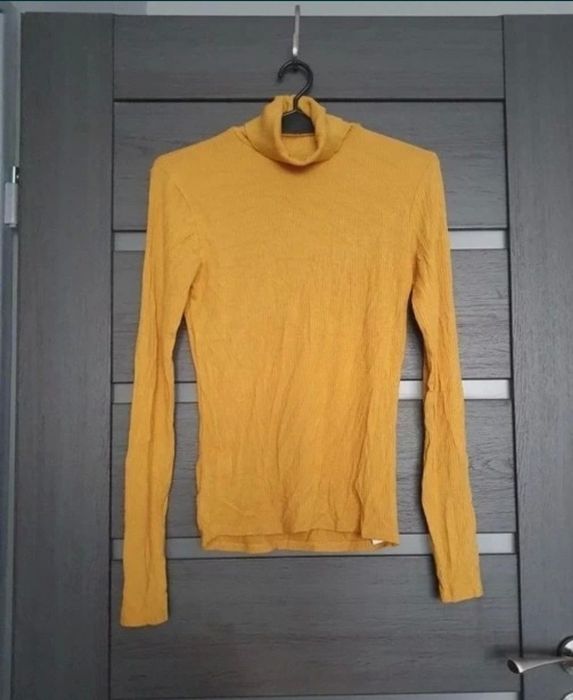 Bluzka cienki golf wiosenny musztardowy S M