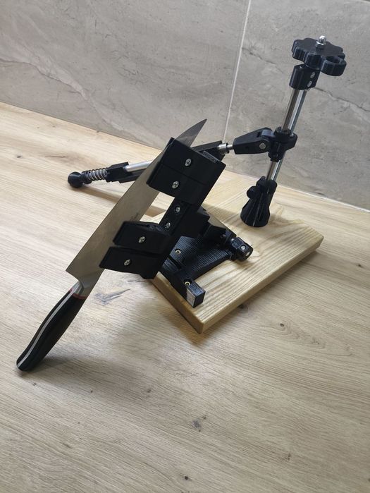 Точилка для ножей