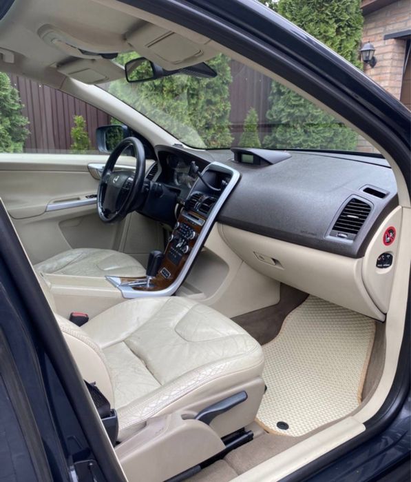 Продам Вольво ХС60 2009року