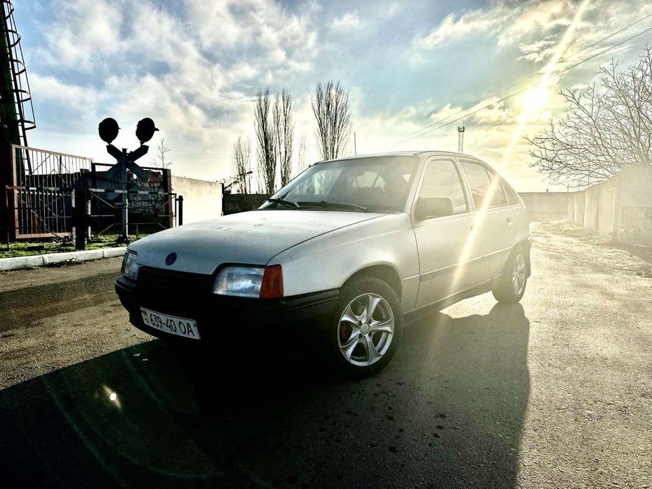Opel Kadett на автоматі!