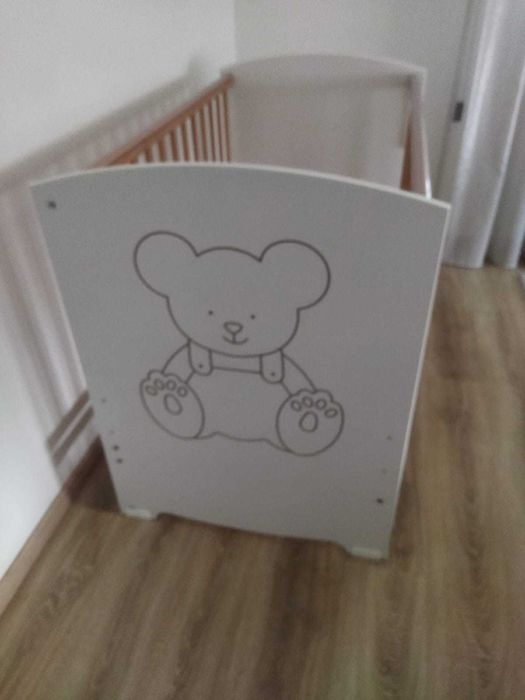 Vendo Berço como novo.