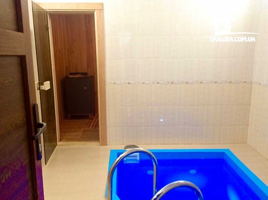 Київ. Метро Лівобережна. Сауна,басейн,більярд, теніс,резервне живлення