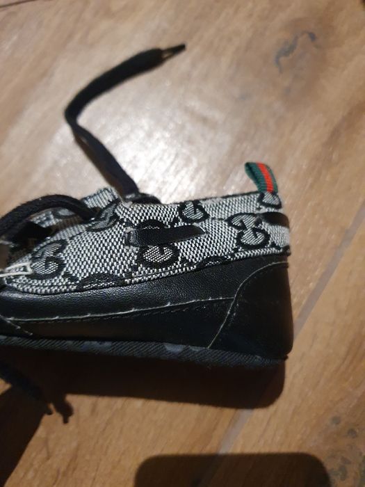 Buty Mokasyny Gucci dla rocznego chłopca Eleganckie