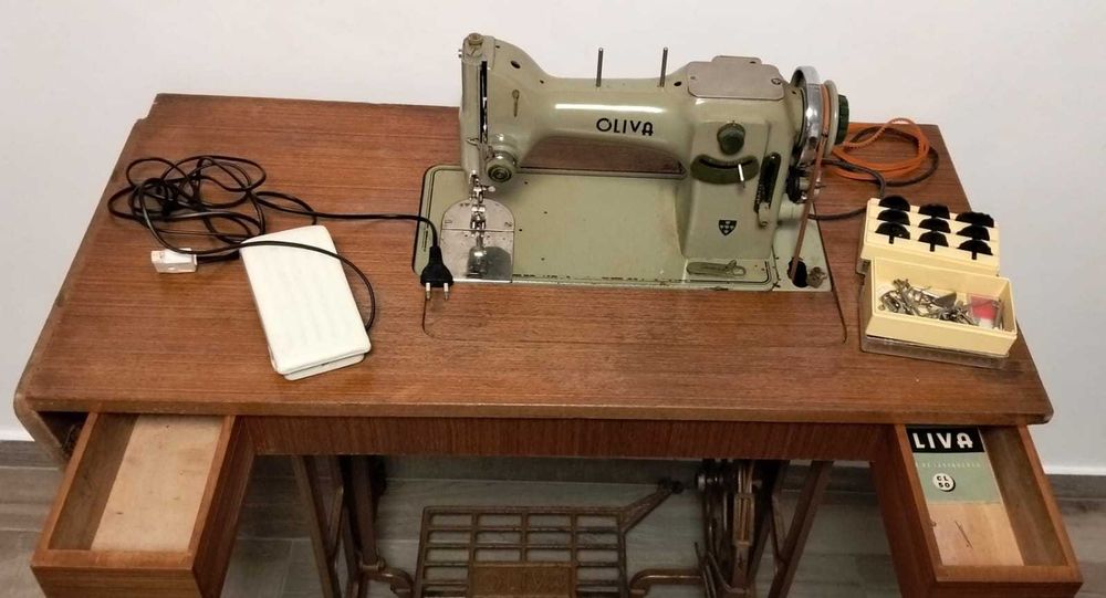 Maquina Costura Oliva (adaptada)